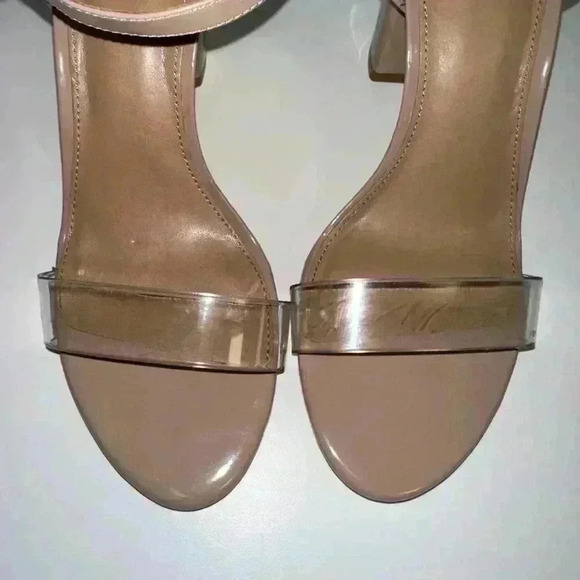 Nordstrom Abound nude patent block heel sandals with clear strap Shoe size 9 - Picture 13 of 16